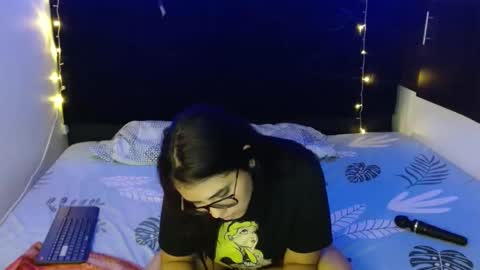 Mia  online show from 02/28/25, 04:31