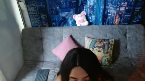 Snapshot of mia_peyton chatting on 06/16/26, 03:58 Mia online show from 06/16/26, 03:58