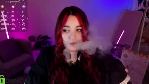 Snapshot of mia_r0ss chatting on 05/18/26, 04:07 Mia online show from 05/18/26, 04:07