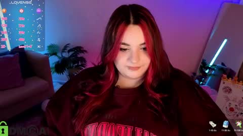 Snapshot of mia_r0ss chatting on 05/22/26, 01:13 Mia online show from 05/22/26, 01:13