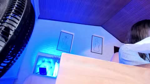  MIA  online show from 12/19/25, 03:02