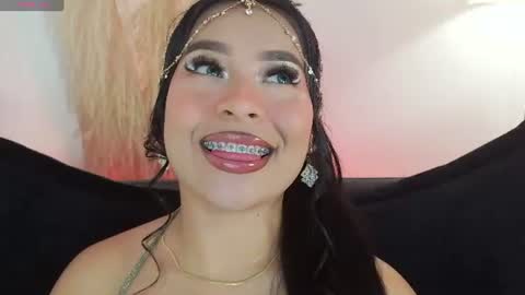 Snapshot of mia_roux1 chatting on 07/19/26, 08:34 Mia online show from 07/19/26, 08:34
