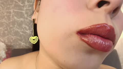 Mia Roux online show from 01/21/25, 12:36