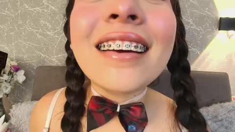 Mia Roux online show from 02/23/25, 01:57