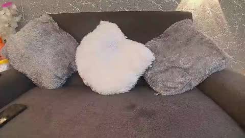 Mia Roux online show from 03/12/25, 09:24