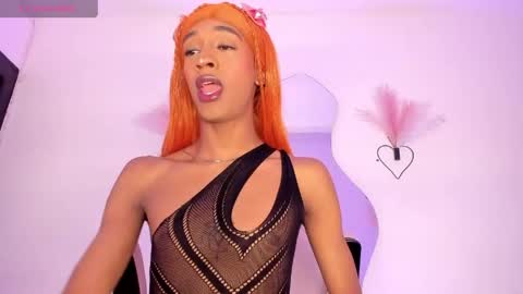 mia_royal online show from 05/09/26, 01:16