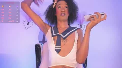 mia_royal online show from 05/28/26, 05:43