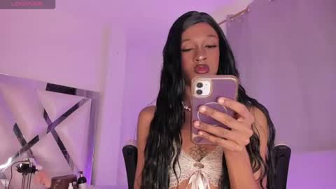 mia_royal online show from 07/19/26, 04:33
