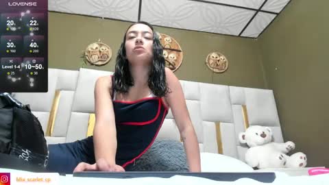 Snapshot of mia_scarlet69 chatting on 05/28/26, 12:24 MIA HOT online show from 05/28/26, 12:24