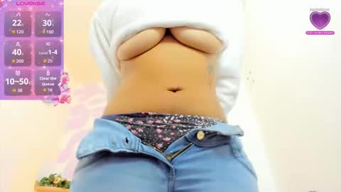 Mia . online show from 02/01/26, 02:26