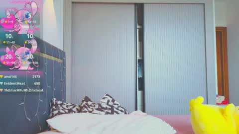 Mia online show from 03/08/25, 09:50