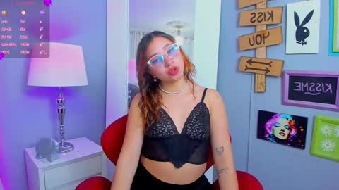 Mia  online show from 09/09/25, 12:05