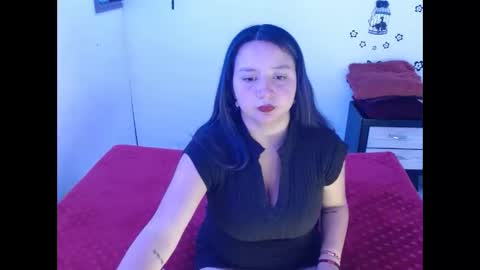 mia_smithl online show from 10/27/25, 03:10