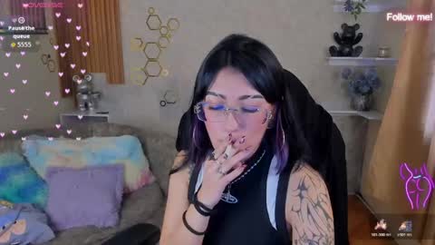Snapshot of mia_smoke_ chatting on 05/26/26, 01:51 Mia online show from 05/26/26, 01:51