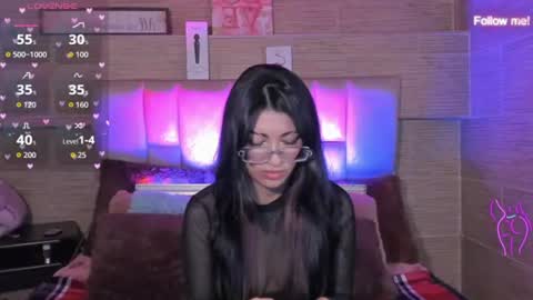 Snapshot of mia_smoke_ chatting on 07/07/26, 12:13 Mia online show from 07/07/26, 12:13