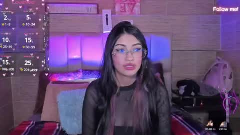Snapshot of mia_smoke_ chatting on 07/29/26, 01:26 Mia online show from 07/29/26, 01:26