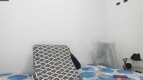 Snapshot of mia_soman chatting on 02/01/25, 10:15 mia soman online show from 02/01/25, 10:15