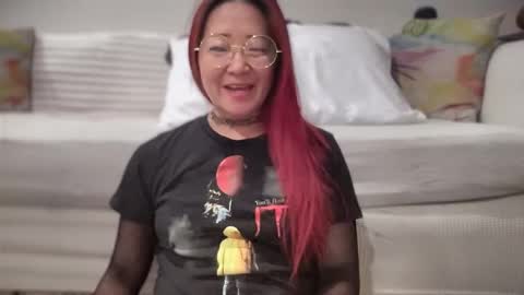 Mia online show from 11/13/25, 07:57