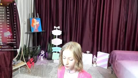 Mia online show from 12/07/24, 10:17