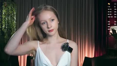 Mia online show from 12/20/25, 05:09