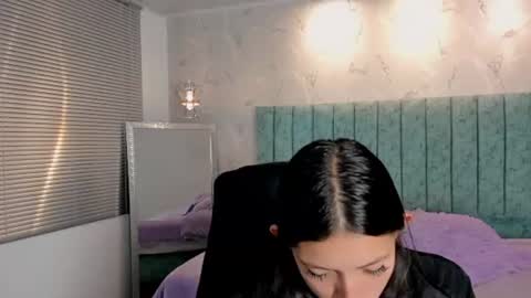 Snapshot of mia_velmont chatting on 07/02/26, 03:23 Miaaa online show from 07/02/26, 03:23