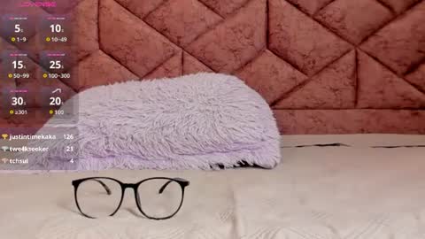 Snapshot of mia_velmont chatting on 07/31/26, 10:14 Miaaa online show from 07/31/26, 10:14