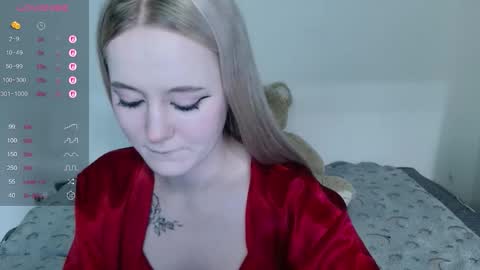 Snapshot of mia_wellis chatting on 11/13/25, 05:34 mia_wellis online show from 11/13/25, 05:34