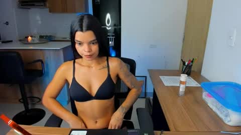    online show from 05/05/26, 11:57
