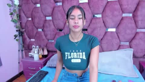 miaa_davis_ online show from 02/05/26, 02:27