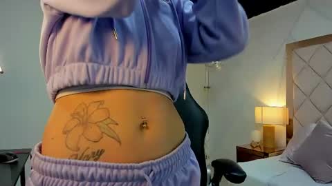 Snapshot of miaa_diamondd1 chatting on 06/12/26, 12:26 Mia online show from 06/12/26, 12:26