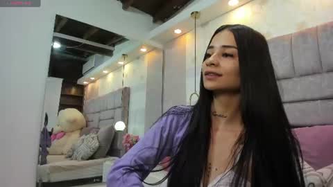 Snapshot of miaa_diamondd1 chatting on 07/27/26, 12:45 Mia online show from 07/27/26, 12:45