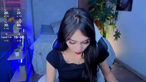 Snapshot of miaa_lee777 chatting on 06/11/26, 09:35 miaa_lee777 online show from 06/11/26, 09:35