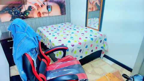       online show from 03/26/26, 06:24