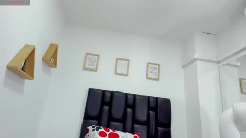 Snapshot of miaa_sofiaa chatting on 01/16/25, 03:56 mia sofia online show from 01/16/25, 03:56