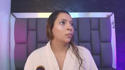 Mia online show from 02/13/26, 12:12