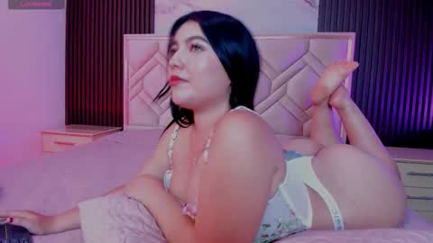 Miaa Farrel online show from 10/06/25, 07:11