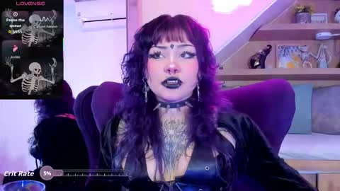 Mia online show from 10/03/25, 04:20