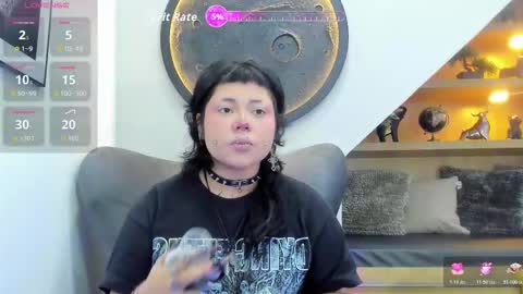 Mia online show from 02/13/26, 12:56