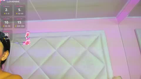 Snapshot of miaasmiith_ chatting on 02/17/26, 10:34 Alexandra online show from 02/17/26, 10:34