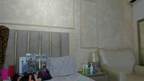 Snapshot of miaasummer chatting on 06/04/26, 11:38 Miaasummer online show from 06/04/26, 11:38