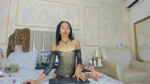 Snapshot of miaasummer chatting on 06/19/26, 11:36 Miaasummer online show from 06/19/26, 11:36