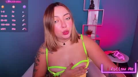 Andrea online show from 02/09/25, 01:35