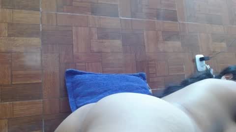 Snapshot of miabrunette23 chatting on 03/05/25, 08:43 MIA online show from 03/05/25, 08:43