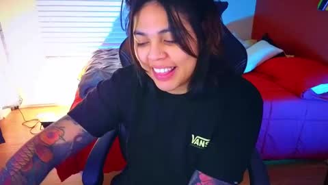 Snapshot of miacanela_xo chatting on 01/07/25, 12:13 Mia online show from 01/07/25, 12:13