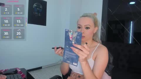 MiaCarper online show from 02/13/26, 09:44