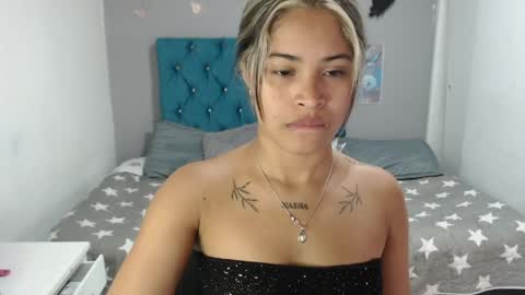 miacumgirl online show from 04/10/26, 12:21