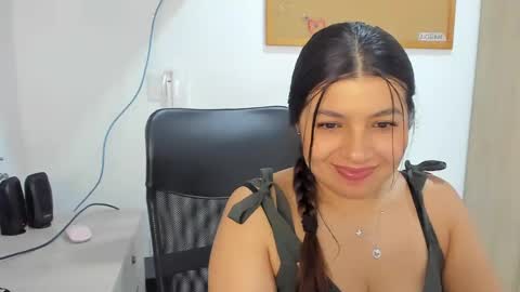 IG Yojanagomez  online show from 03/10/25, 04:57