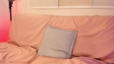 IG Yojanagomez  online show from 11/22/25, 01:04