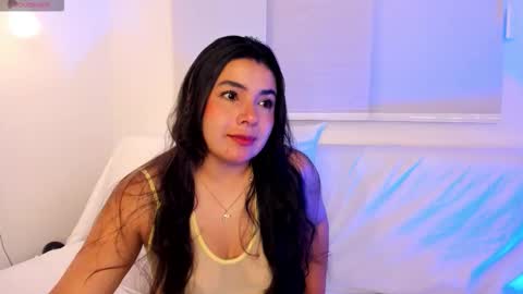 IG Yojanagomez  online show from 03/26/26, 11:05