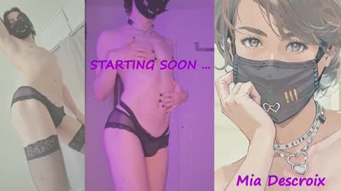 Snapshot of miadescroix chatting on 12/15/24, 11:45  Mia  online show from 12/15/24, 11:45